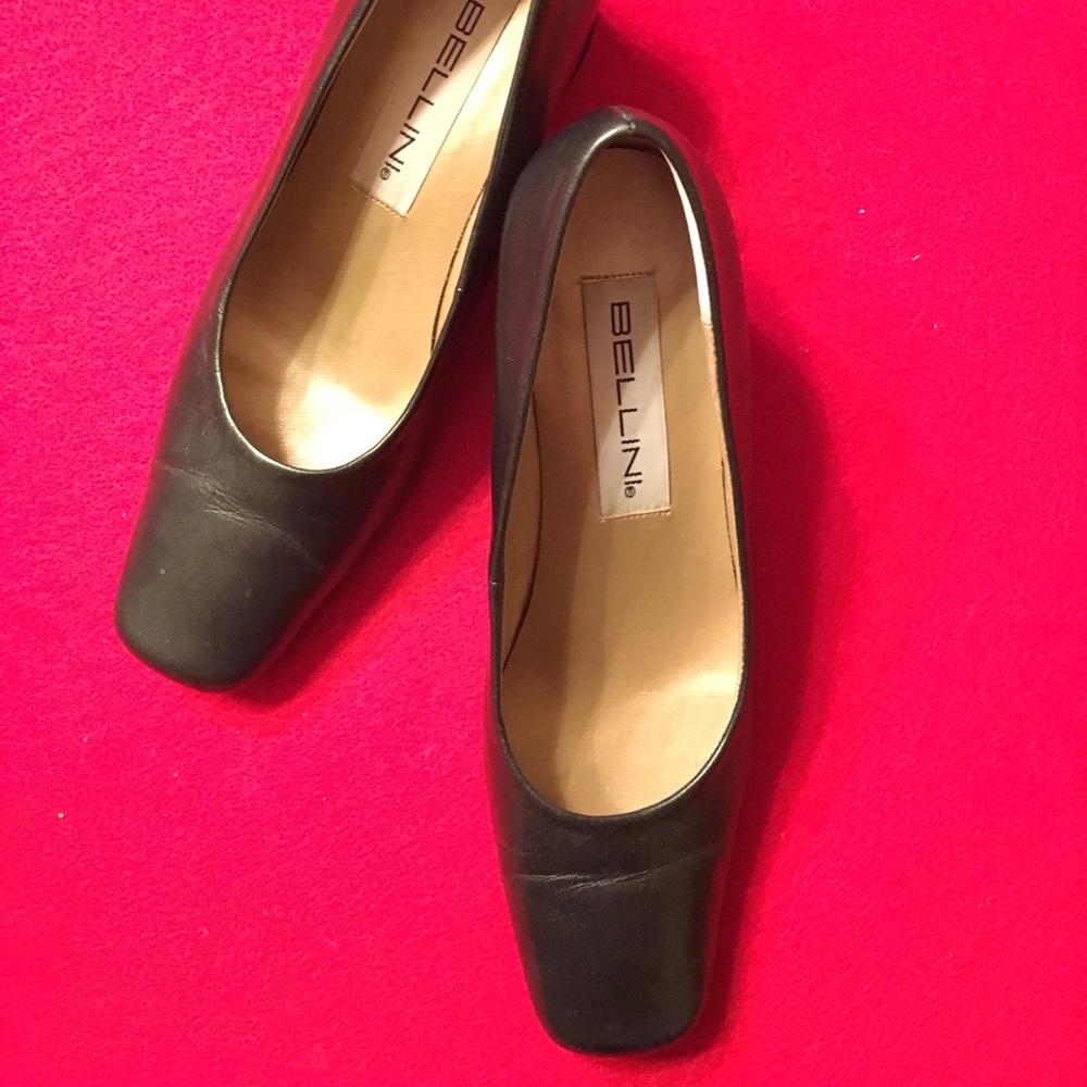 Bellini Green Pumps w/2 inch heel, 7M